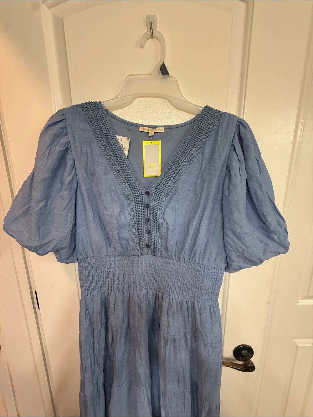 Kings Road Dusty Blue V-Neck Midi Dress with Puff Sleeves